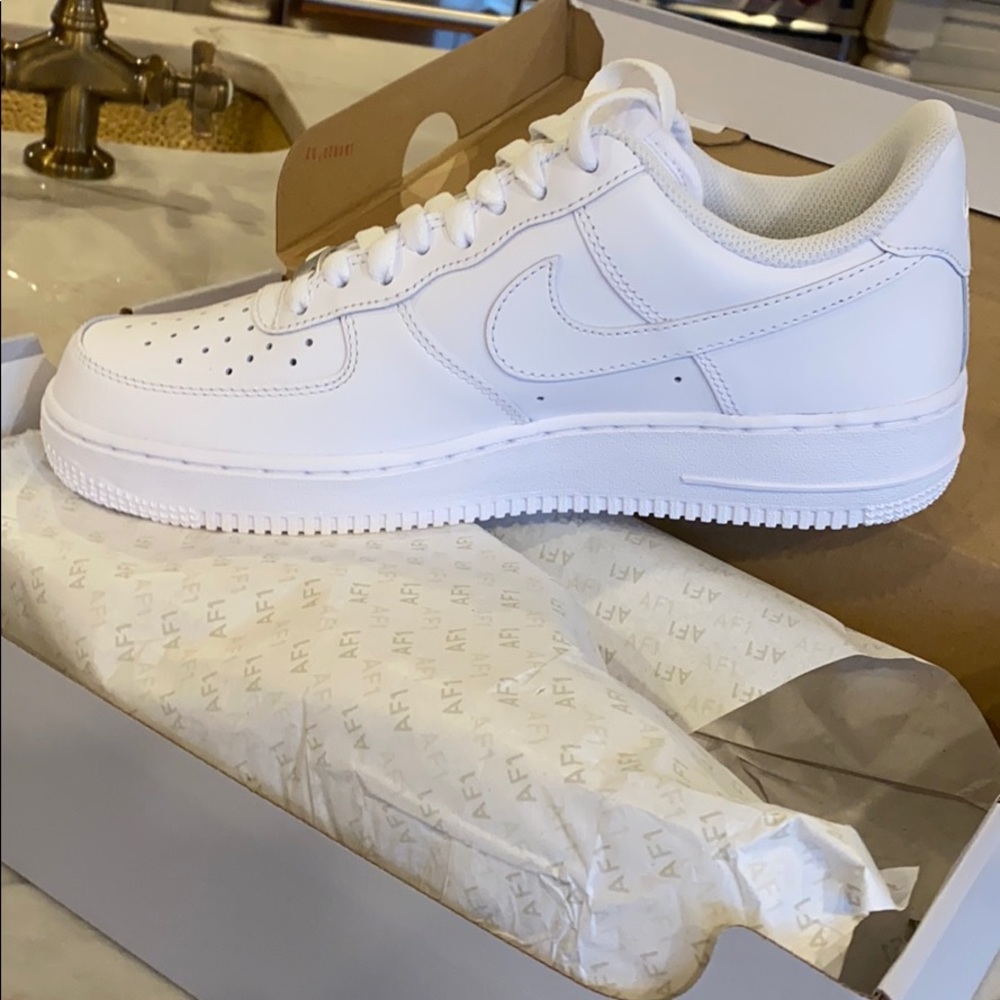 AIR FORCE 1 sneakers